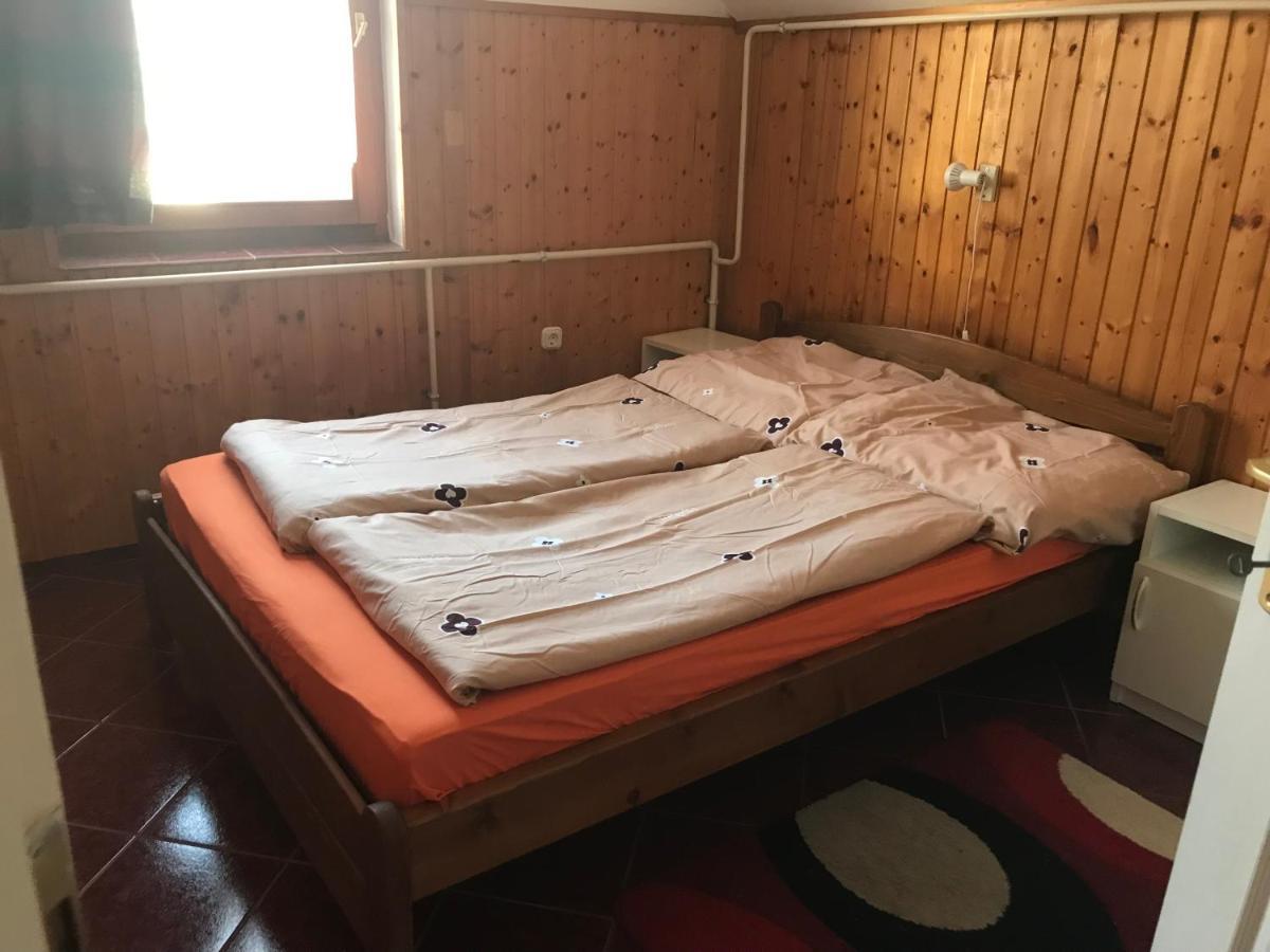 Edu Apartman Гайдусобосло Екстер'єр фото